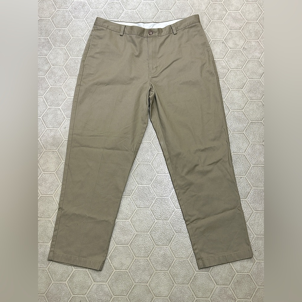 Men's 37 x 30 L. L. Bean Tan Beige Khaki 100% Cotton Classic Fit Chinos